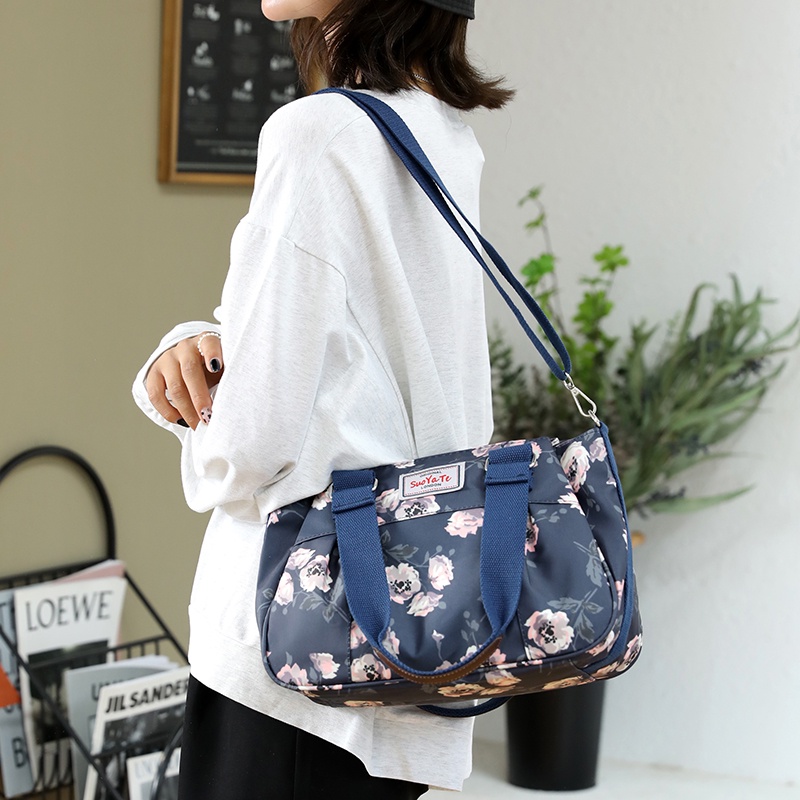 Túi Xách Du Lịch Cỡ Lớn Thiết Kế Mới Tiện Lợi Dễ Sử Dụng Dành Cho Nữ