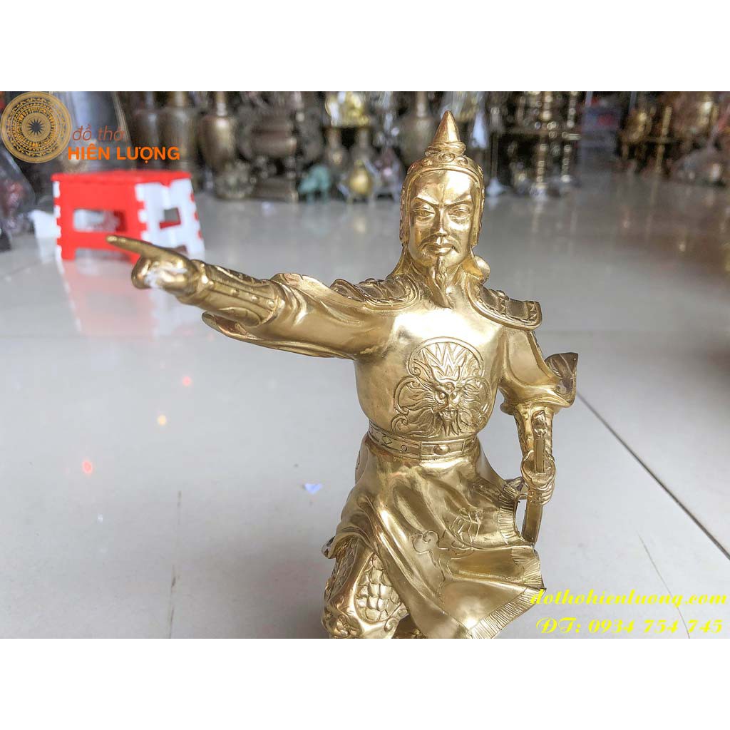 Tượng Trần Hưng Đạo Chỉ Tay Bằng Đồng Vàng Cao 25cm