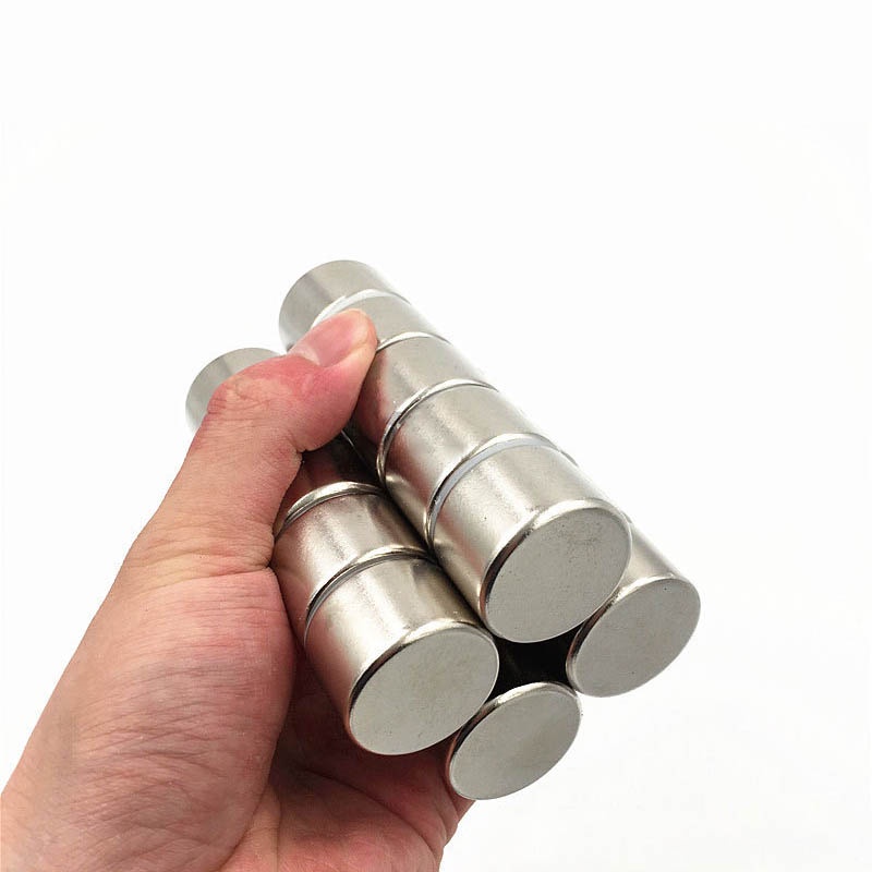 Nam châm tròn nam châm đất hiếm từ tính mạnh nhiều kích thước