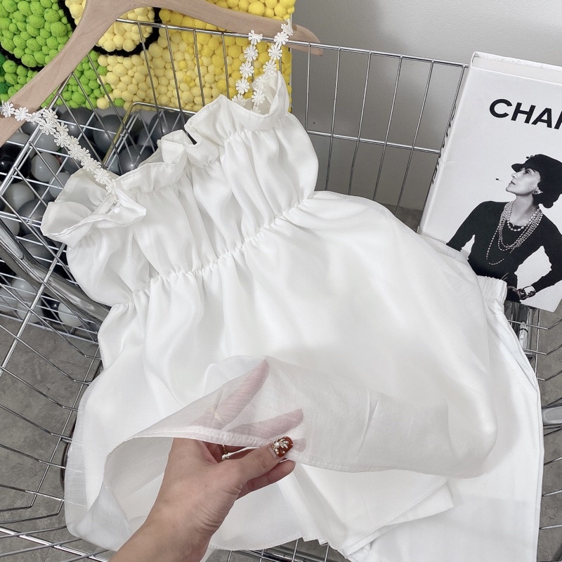 Áo 2 dây hoa cúc chun bèo ngực chất lụa 2 lớp dáng babydoll màu trắng