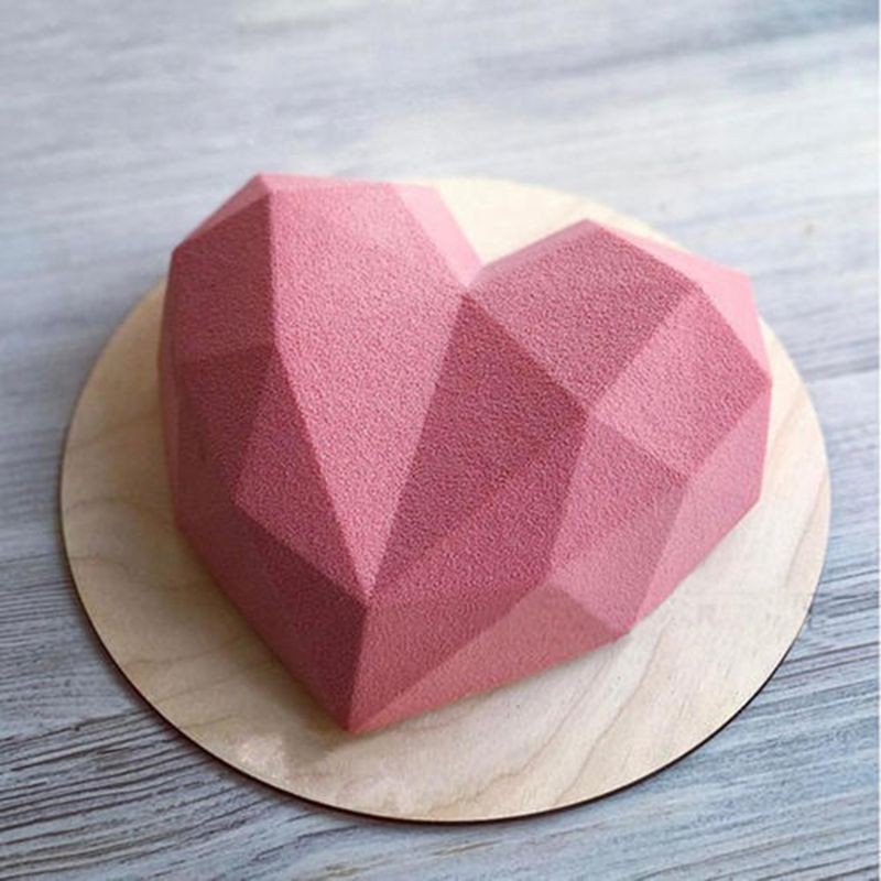 Khuôn silicon tạo hình trái tim 3D trang trí bánh