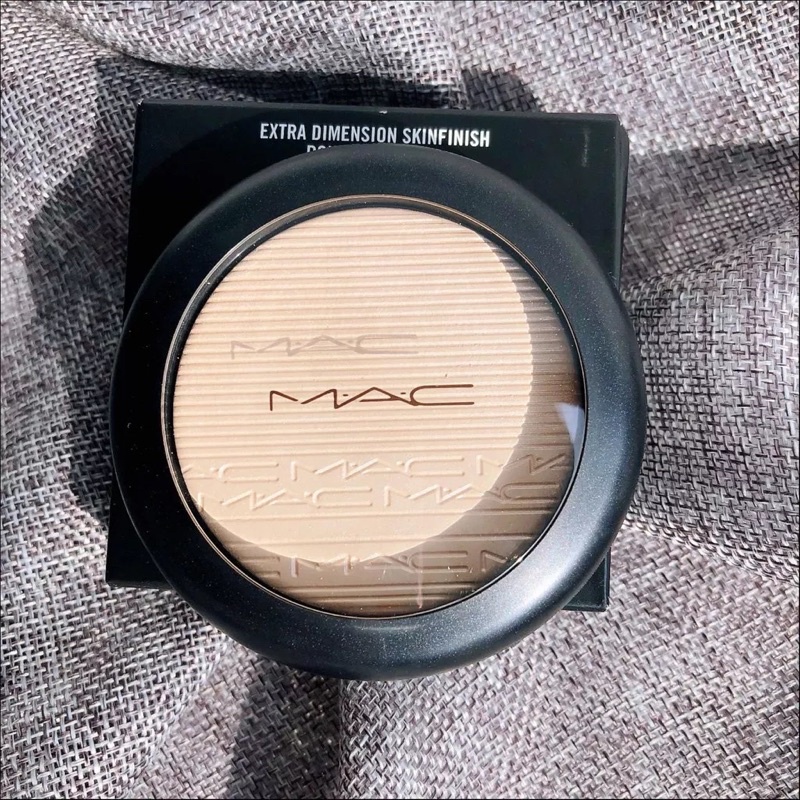 Phấn bắt sáng Mac Extra Dimension Skinfinish màu Double- Gleam,Highlight Mac Full Size Chính hãng