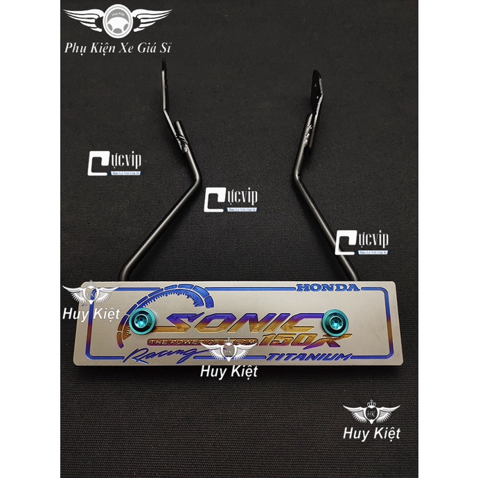 Combo Bảng Tên Sonic Titan, Pat Gắn Bảng Tên Và 2 Ốc Titan GR5 Cho Xe Sonic MS4378