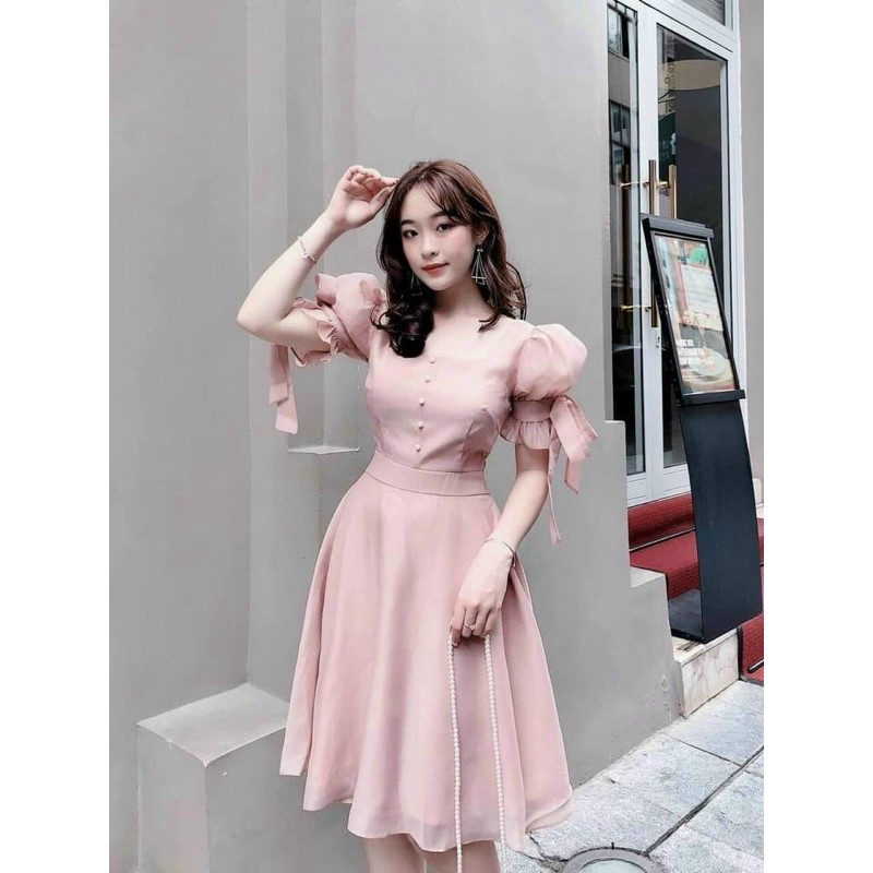 Đầm xoè tay nơ cổ vuông kt