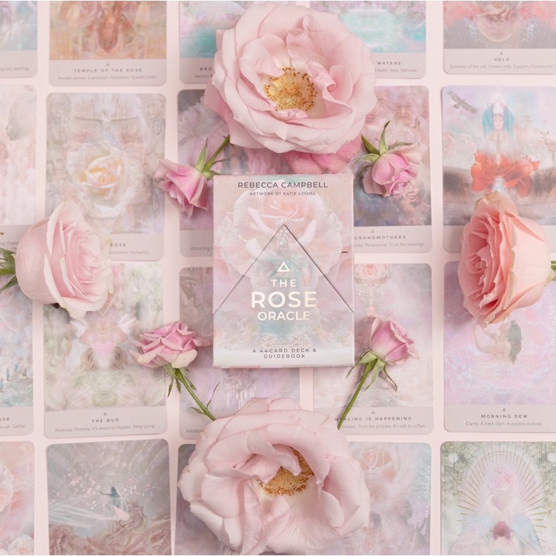 Bộ bài The Rose Oracle Vẻ đẹp từ hoa hồng và Nữ Thần