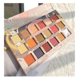 [VONGEE] Bảng phấn mắt 18 ô Vongee Sky Adventures