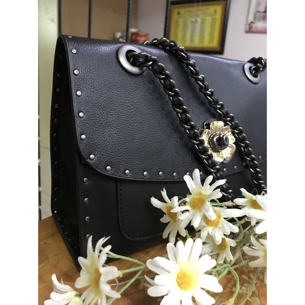 Túi hoa trà da bò đính đinh #hoatra #coach #dathat