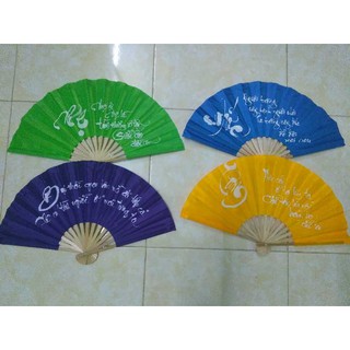 Combo 100 Quạt vải Huế_Phiên bản thư pháp (dài 28cm, xòe 50cm, nặng 50g)