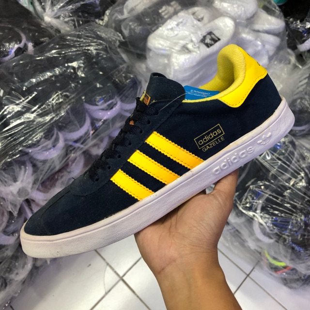 Giày Thể Thao Adidas Gazelle Màu Xanh Hải Quân Cá Tính Cho Nam