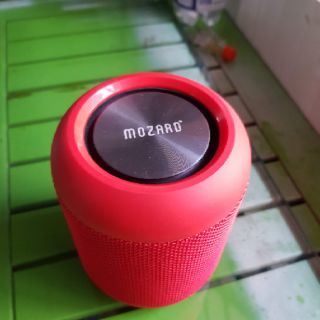 Loa Bluetooth Mozard E7 Đỏ và đen