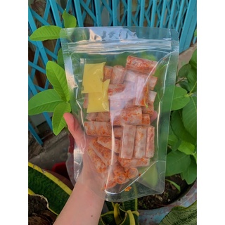 Bánh tráng cuộn tôm chấm bơ vàng