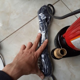 Máy bơm chìm điện 220v - 370W