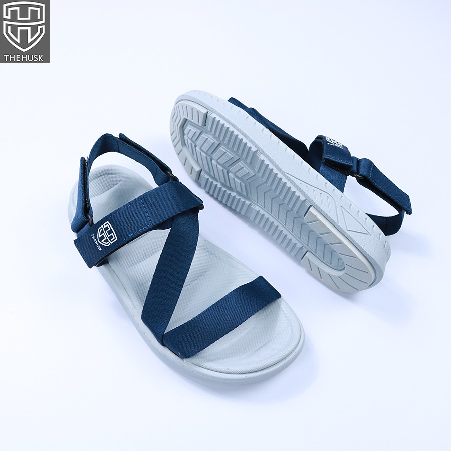 Giày Sandal Unisex HuuCuong & TheHusk Quai Xanh Navy Đế Trắng ngâm - TH1