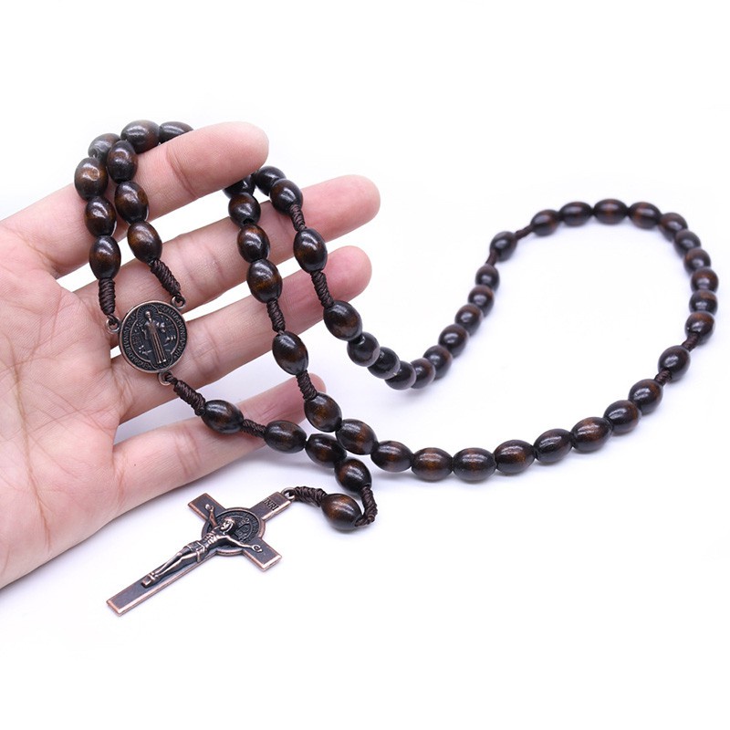 Dây chuyền chuỗi hạt gỗ nâu đậm mặt thánh giá