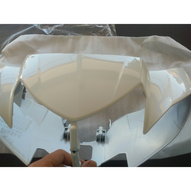 Ốp đầu trước Sirius bóng lớn  chính hãng Yamaha