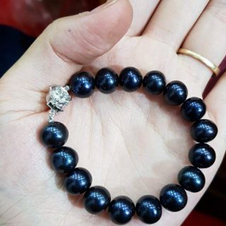 Vòng tay ngọc trai đen chốt hoa mai bạc 925
