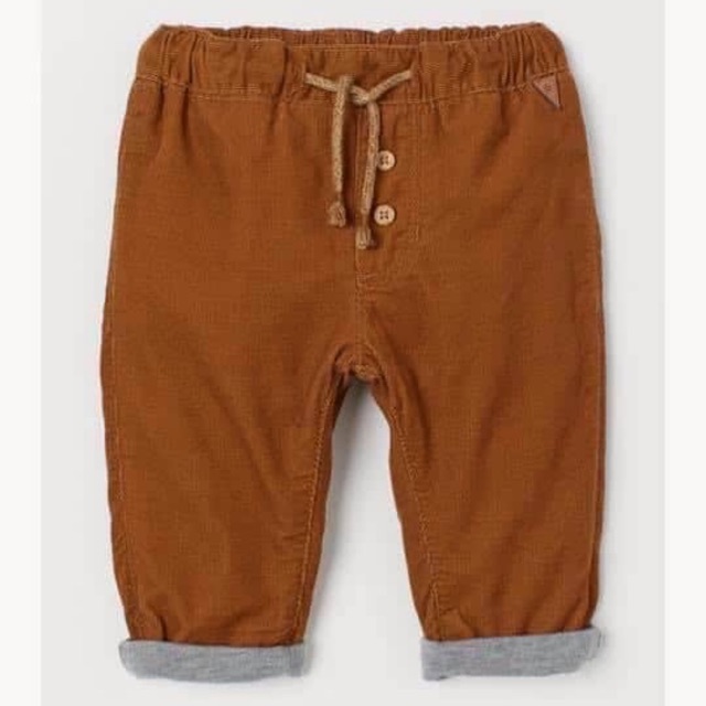 quần hm bé trai.....................................................................................