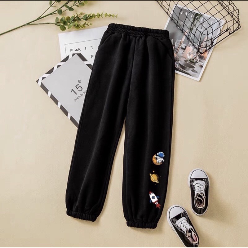 Quần Jogger Ống Suông Hoạ Tiết Planet Ulzzang Unisex Nam Nữ ( 2 màu : Đen , Trắng )