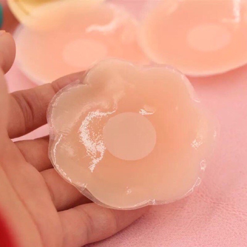 Dán Ti ❤️FREESHIP❤️ Hộp 2 miếng dán silicone hình hoa mai (hộp đỏ) Trang Storeee