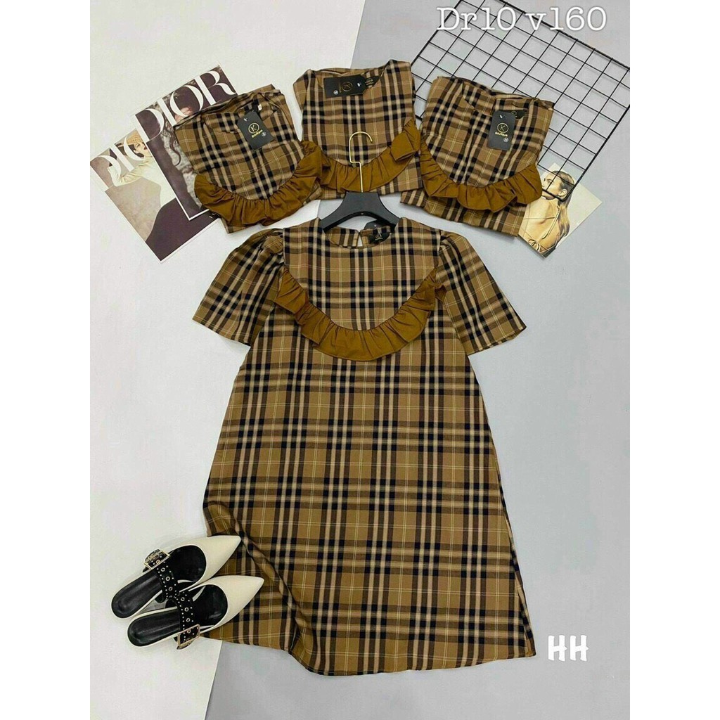 đầm baby kate sọc caro cổ tròn ngắn tay