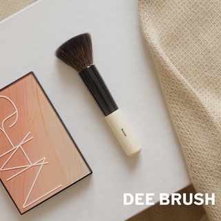 Cọ tạo khôi Bobbi Brown Bronzer