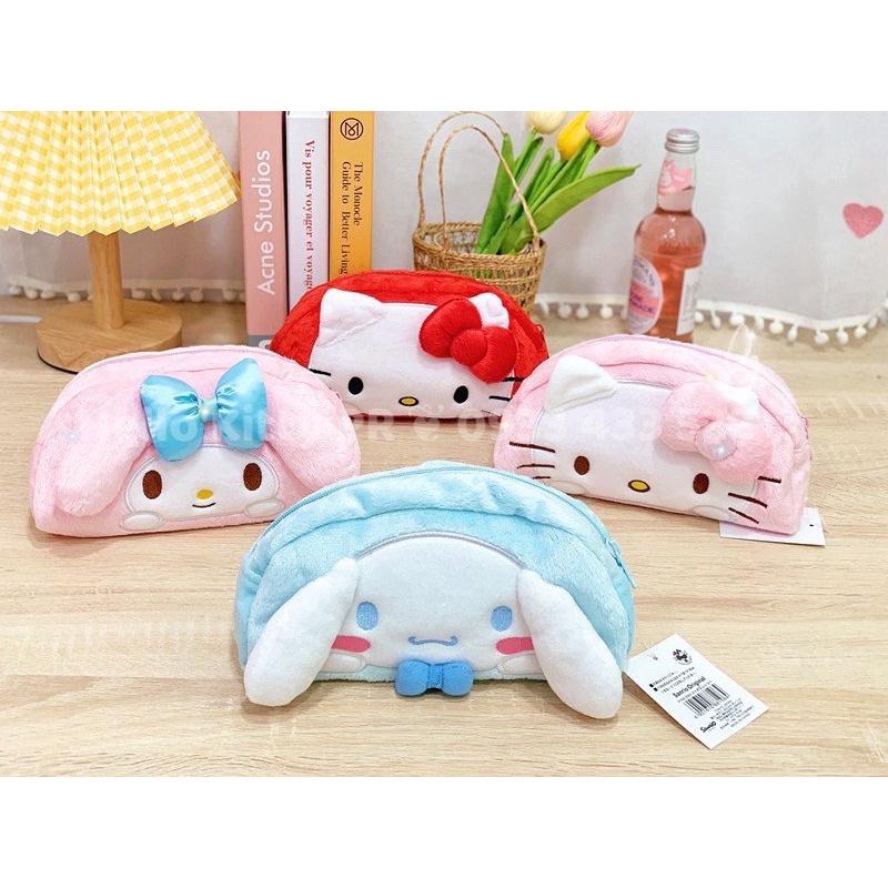 Túi đựng mỹ phẩm , bút viết Hello Kitty