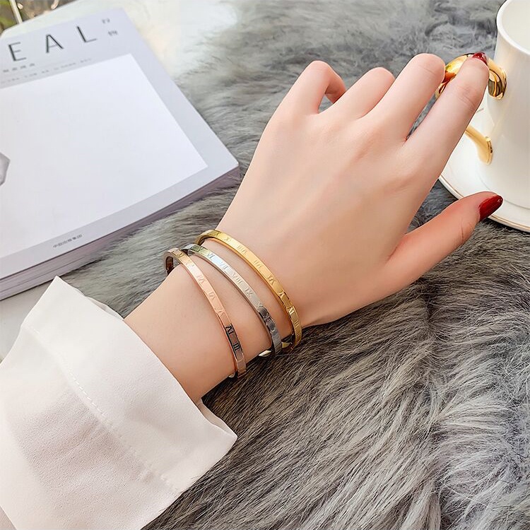 Vòng tay nữ TITAN NGUYÊN CHẤT KHÔNG GỈ - KHÔNG PHAI MÀU lắc tay bạc nữ khắc số la mã phong cách đơn giản thanh lịch phụ kiện trang sức titan cao cấp 2022