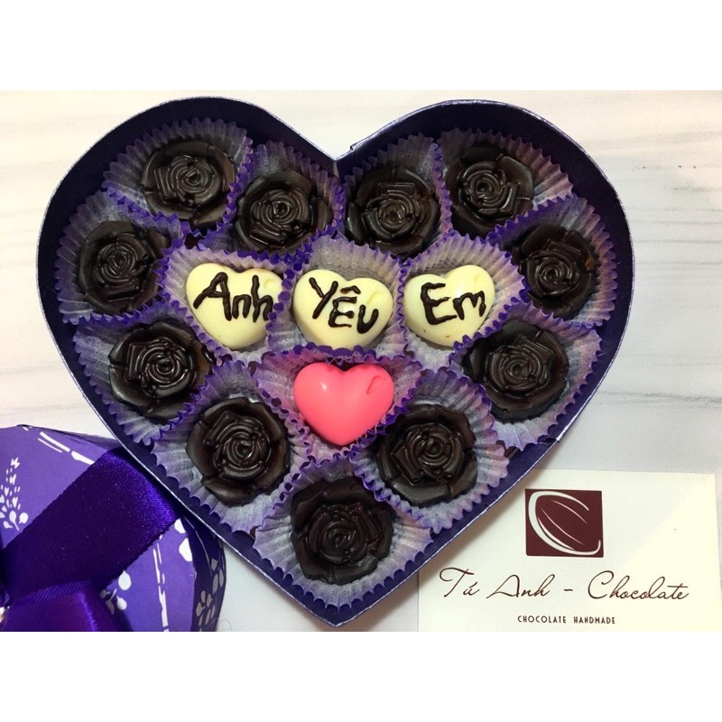 socola valentine trái tim hồng