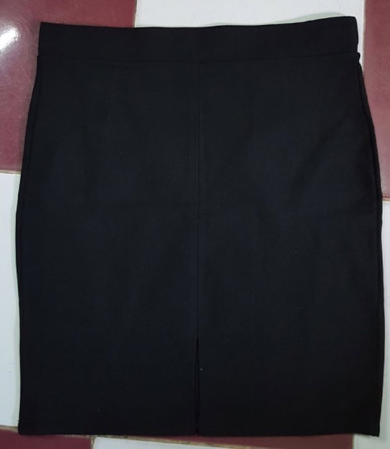 Chân váy công sở bút chì big size xẻ tà lưng thun size lớn 55-80kg | BigBuy360 - bigbuy360.vn