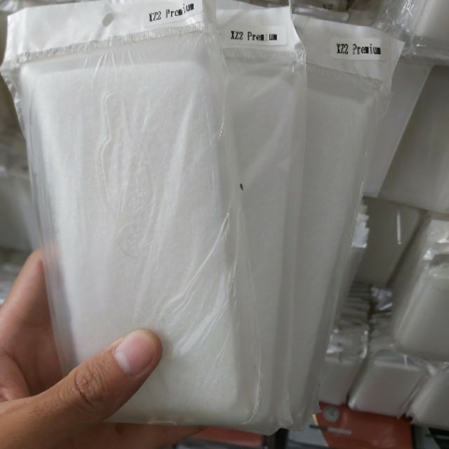 Bộ 3 chiếc ốp lưng silicon sony XZ2 PREMIUM trong suốt (tặng kính cường lực cao cấp)