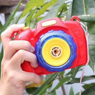 Máy bắn bong bóng hình máy ảnh