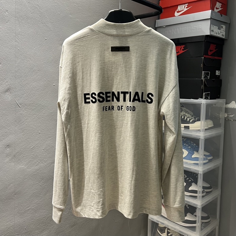Áo long sleeve FEAR OF GOD FOG ESSENTIALS SS22 chất liệu cotton cao cấp, Áo long tee FOG in chữ nhung