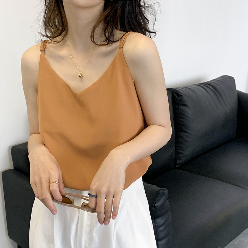 Áo hai dây thiết kế cổ chữ v đơn giản thời trang dành cho nữ | BigBuy360 - bigbuy360.vn