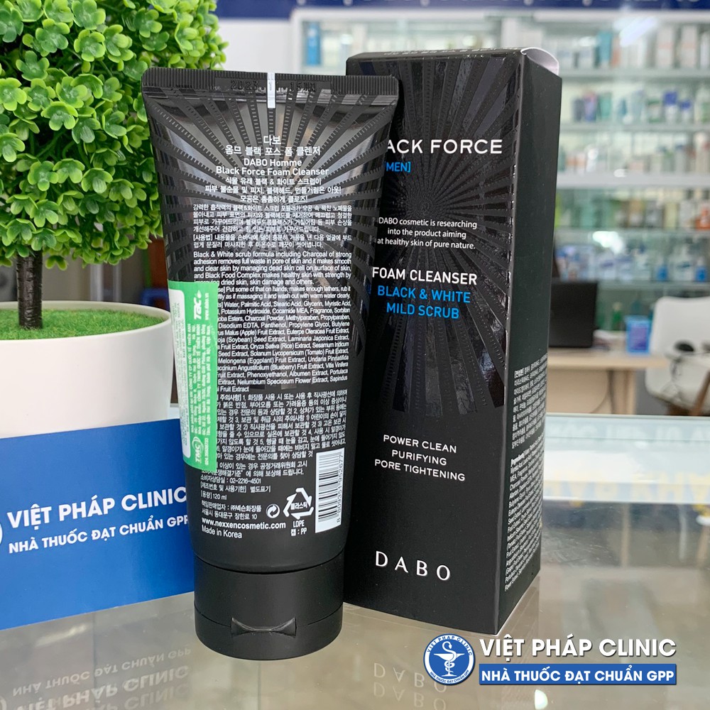 Sữa Rửa Mặt Nam Than Hoạt Tính Dabo Black Force