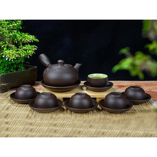 Bộ ấm chén tử sa Bát Tràng màu đen quai ngang