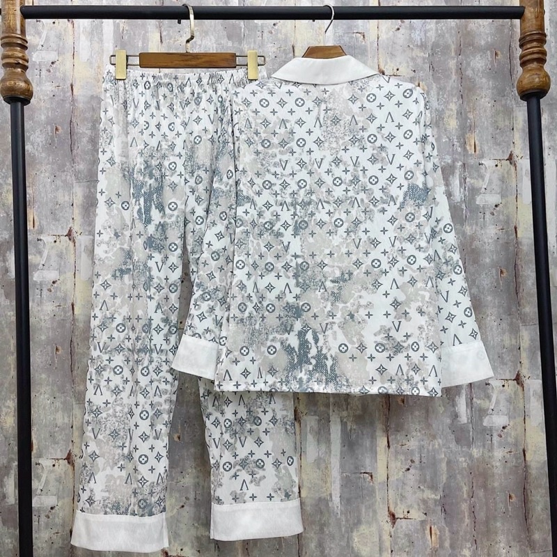 Bộ Pyjama Lụa Xước  Thiết Kế Giả Vest siêu sang