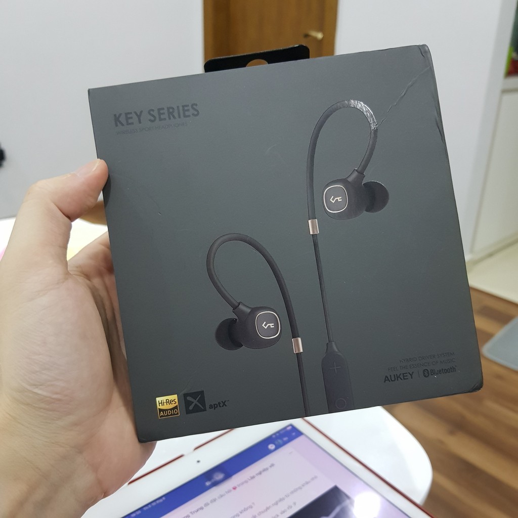 Tai nghe bluetooth Aukey EP-B80 bluetooth 5.0, chuẩn aptx hires audio, chống nước IPX6, pin đến 8H âm thanh cực chi tiết