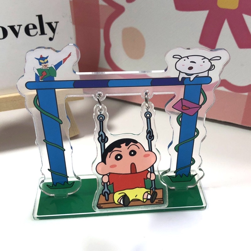 Standee đu quay lắc lư, bập bênh Shin chan Shinnosuke và Pochacco