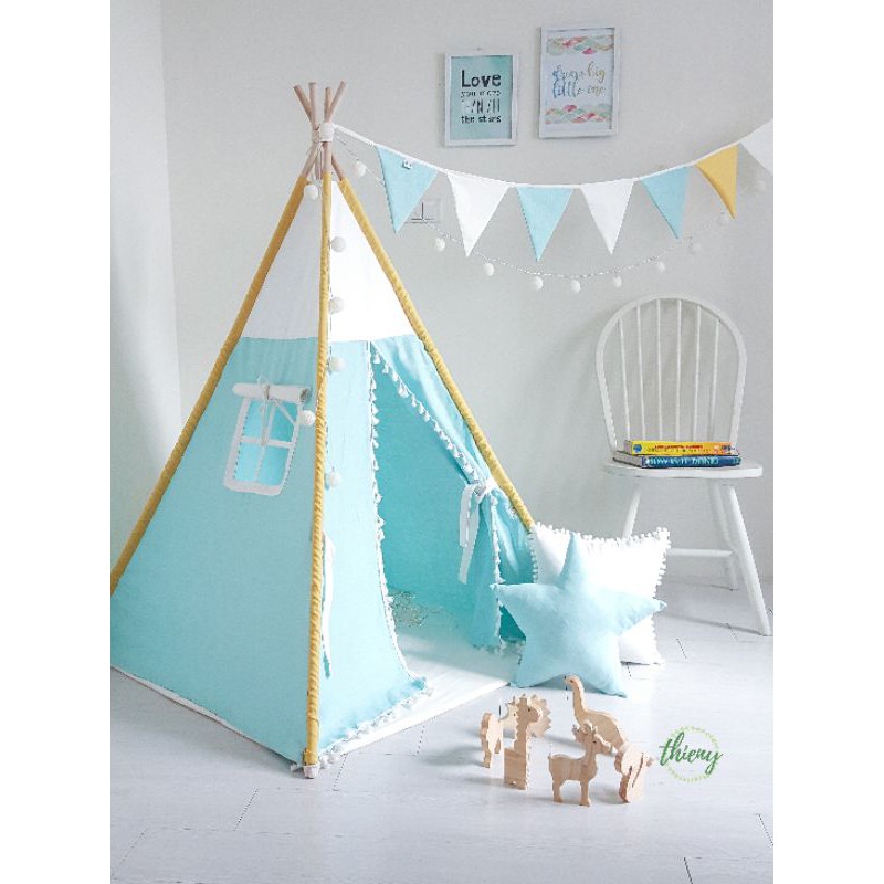 Gối trăng sao mây đã nhồi bông 40x40cm màu xanh ngọc. Vải Kaki cao cấp. gối trang trí pompom