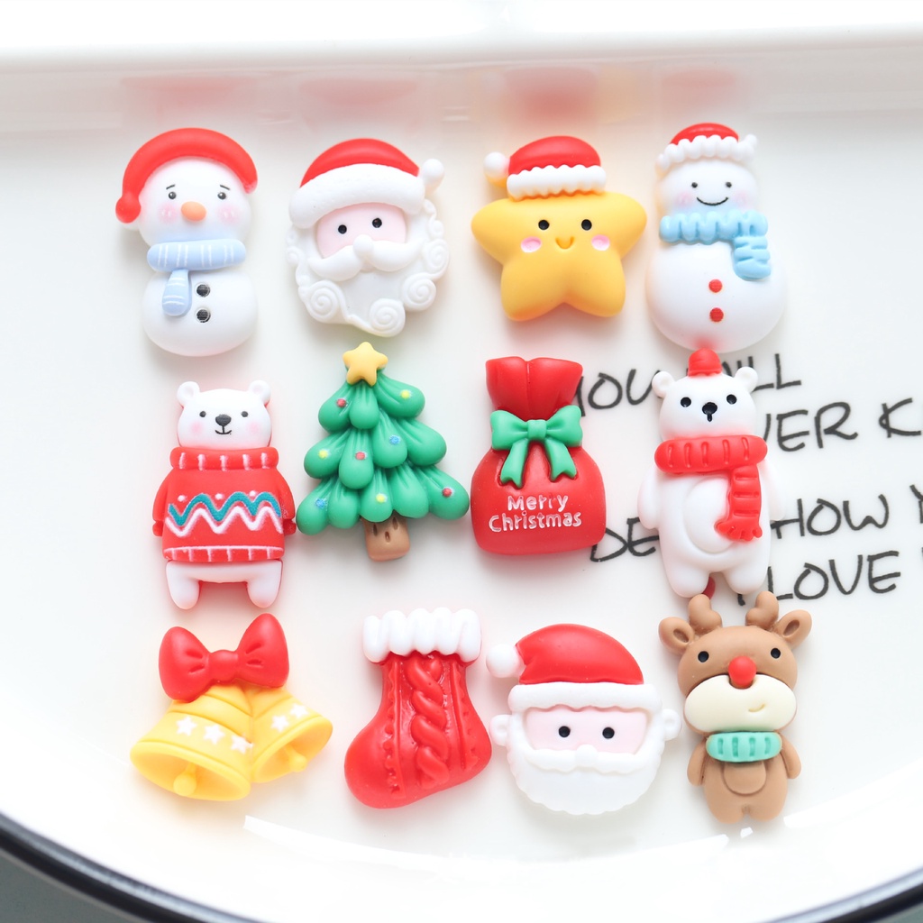 Mô Hình Gấu / Người Tuyết / Tuần Lộc / Ông Già Noel Bằng Resin Dễ Thương Trang Trí