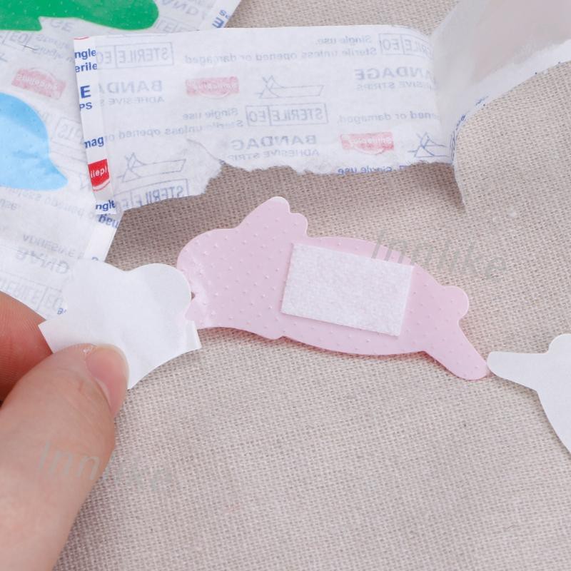 Set 30 băng cá nhân họa tiết hoạt hình chống nước cho bé
