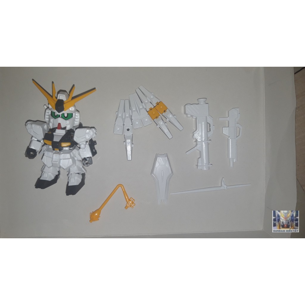 Mô hình lắp ráp SD Nu Gundam Bandai (đã ráp) 2nd