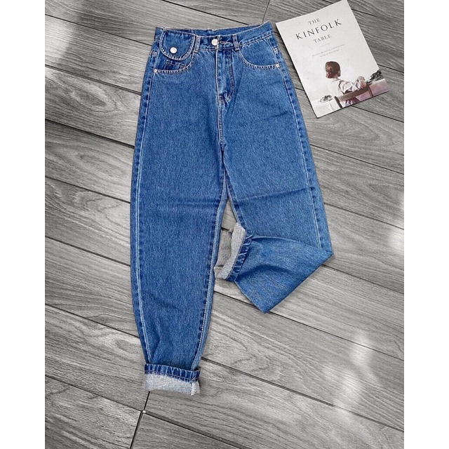 Quần jean nữ dáng baggy