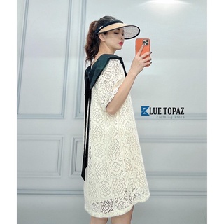 Đầm suông ren kem phối cổ đen