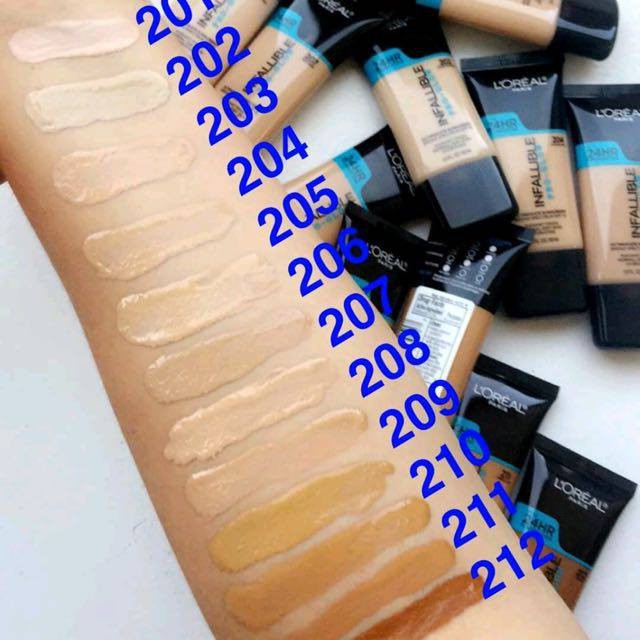 Kem Nềnl Infallible Pro-Glow 24HR Foundation