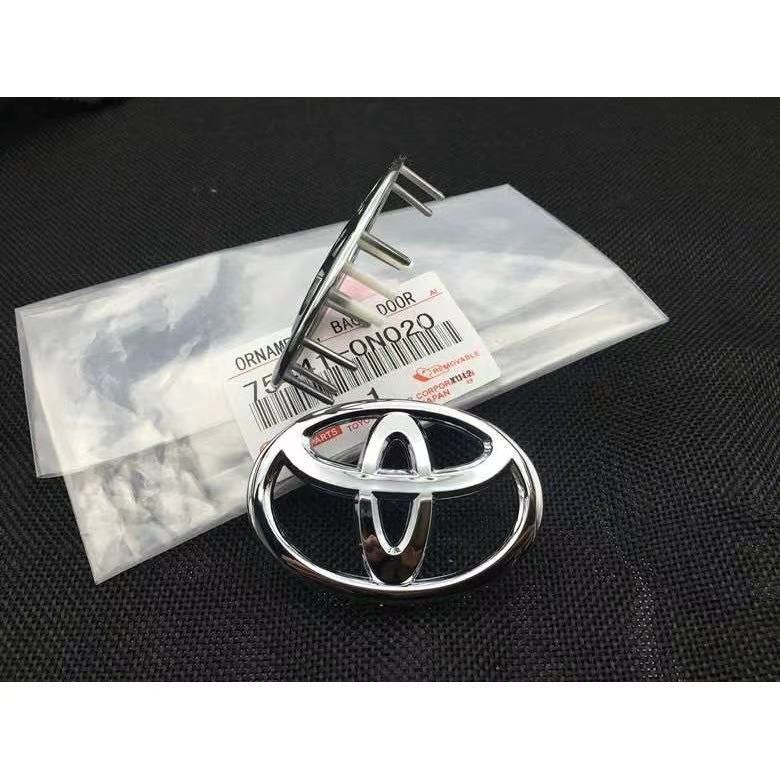 Logo kim loại gắn vô lăng xe hơi Toyota | BigBuy360 - bigbuy360.vn