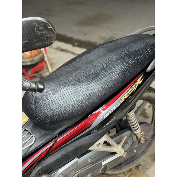vỏ yên vân da cá sấu
