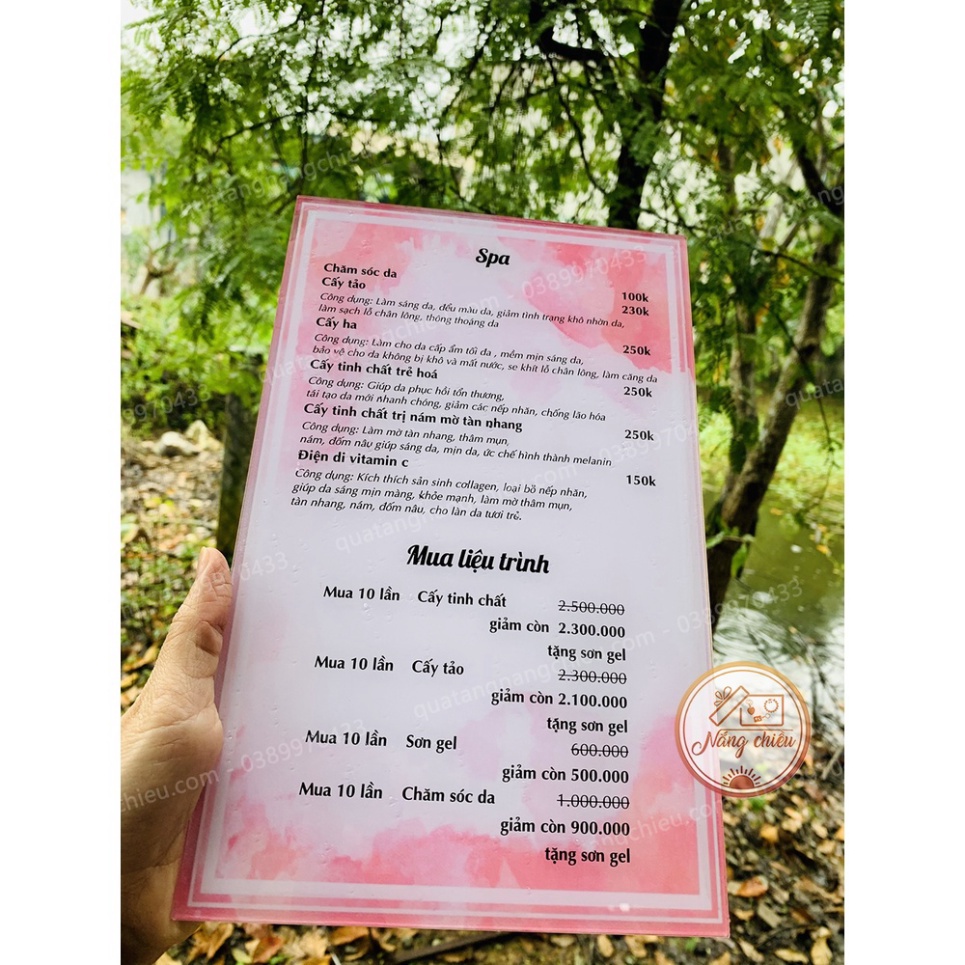 Menu cho tiệm Spa, thẩm mỹ viện, nail, mi, bảng báo giá dịch vụ spa, kệ để bàn lễ tân , chất liệu mi