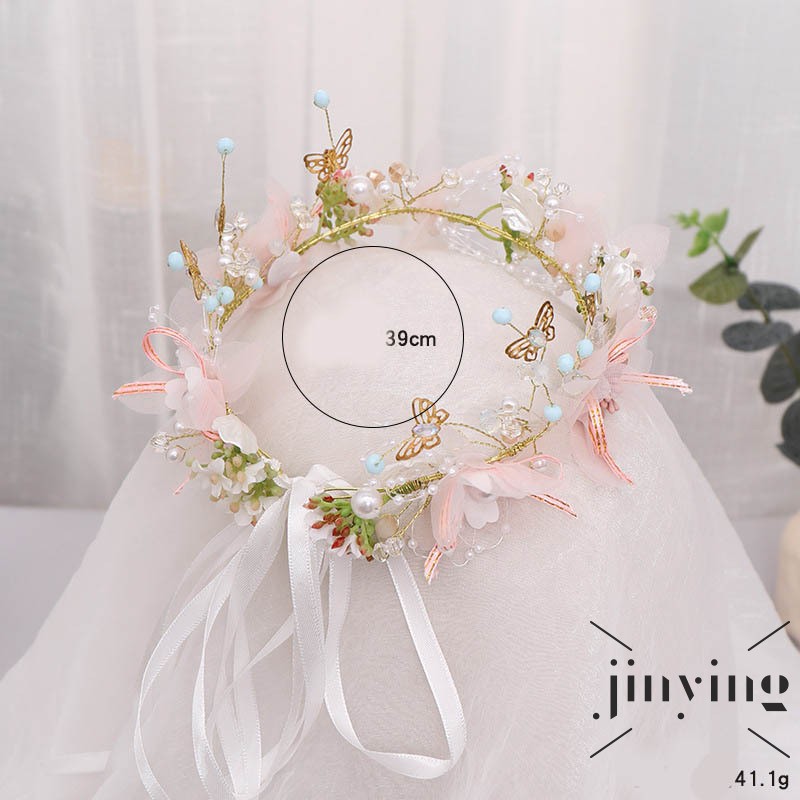 Vòng đội đầu GETNOIVAS phối hoa và bướm xinh xắn cho phù dâu