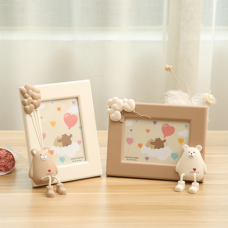 Khung ảnh để bàn Nhựa Họa tiết 3D Gấu con chùm bóng dễ thương